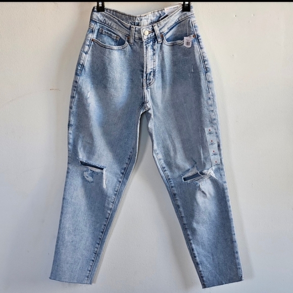 73 NWT OLD NAVY CURVY STRAIGHT ANKLE JEANS WOMEN'S SIZE 8 - Picture 1 of 5